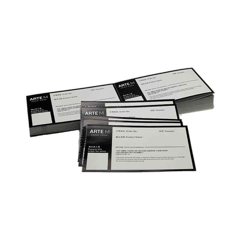 How does the color scheme of warehouse management barcode labels affect scanning?